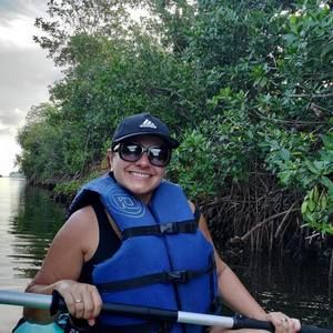 Meet your Posher, Andrea